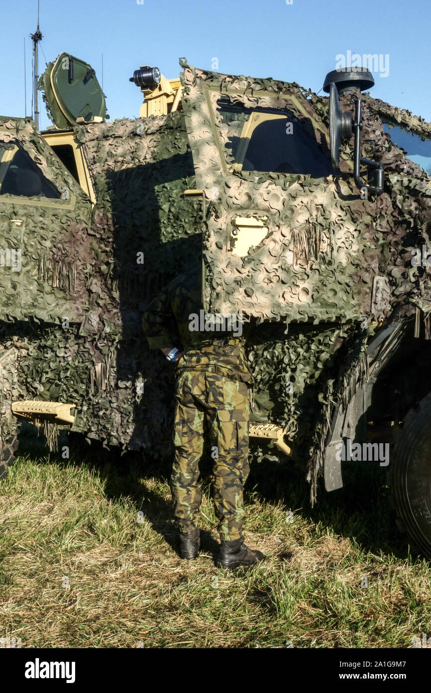 Dingo 2 CZ A2 ist schwer gepanzerte militärische MRAP Fahrzeug, Tschechische Armee Stockfoto