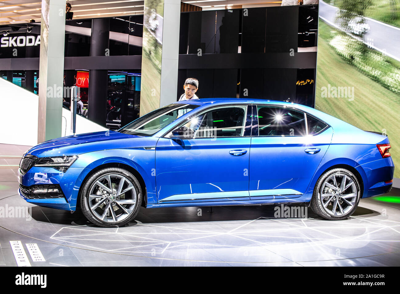 Frankfurt, Deutschland, Sep 2019 neue Skoda Superb iV PIHV Plug-in-Hybrid, IAA, B8, Typ 3V, 3. Generation, Verschönerung, MQB Plattform, 2020 Modell Jahr, von Skoda Stockfoto
