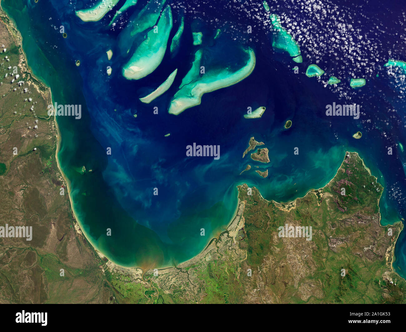 Korallenriffe, Prinzessin Charlotte Bay, Claremont Inseln NP, Australien, 20. April 2013, der von der NASA/ Jesse Allen und Robert Simmon/DPA Stockfoto