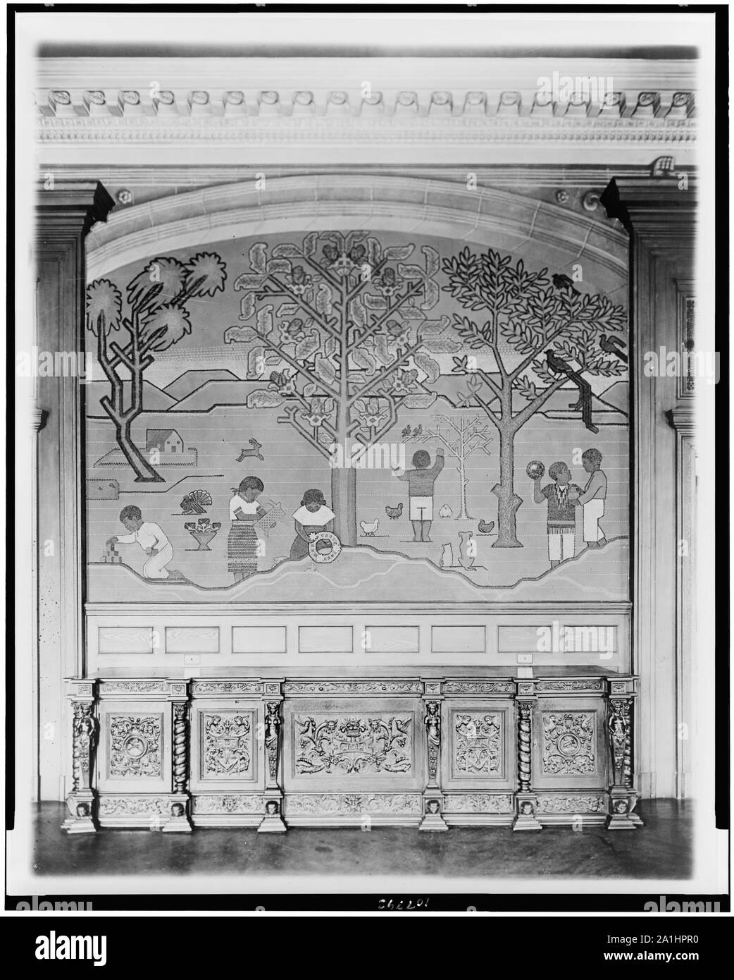 Wandbild in der Mexikanischen Botschaft, Washington, D.C., Kinder, Bäume und Tiere Stockfoto