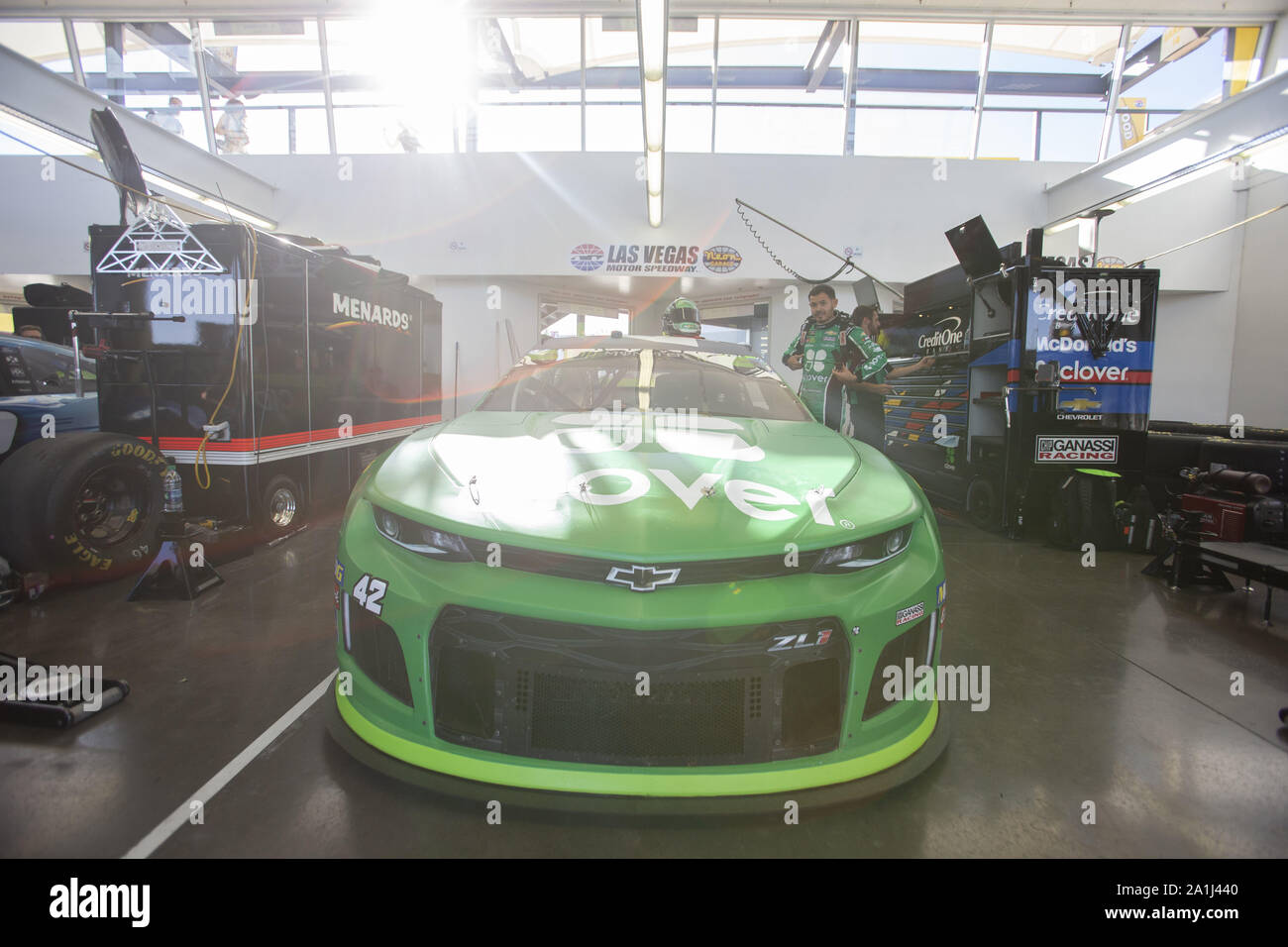 September 13, 2019, Las Vegas, Nevada, USA: Kyle Larson (42), Praktiken für die South Point 400 bei Las Vegas Motor Speedway in Las Vegas, Nevada. (Bild: © Stephen A. Arce/ASP) Stockfoto