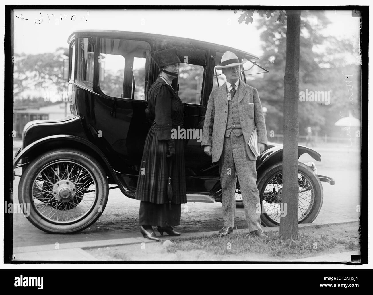Neue, Frau. HARRY STEWART. Mit SENATOR NEUE Stockfoto