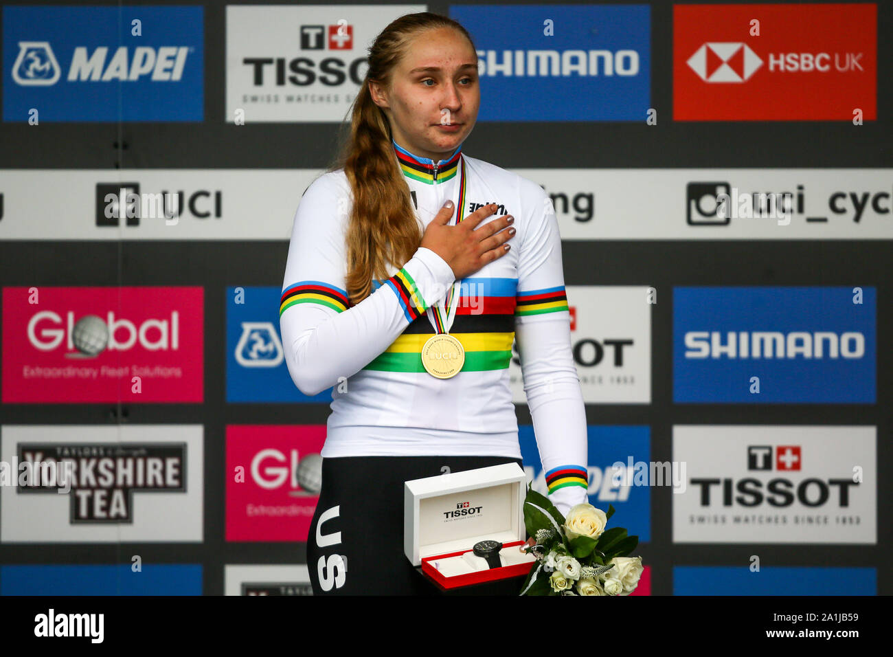 Harrogate, Großbritannien. 27. September 2019. Megan Jastrab der USA nimmt Gold im 2019 UCI Road World Championships Frauen Junior Straße Rennen. September 27, 2019 Credit Dan-Cooke/Alamy leben Nachrichten Stockfoto