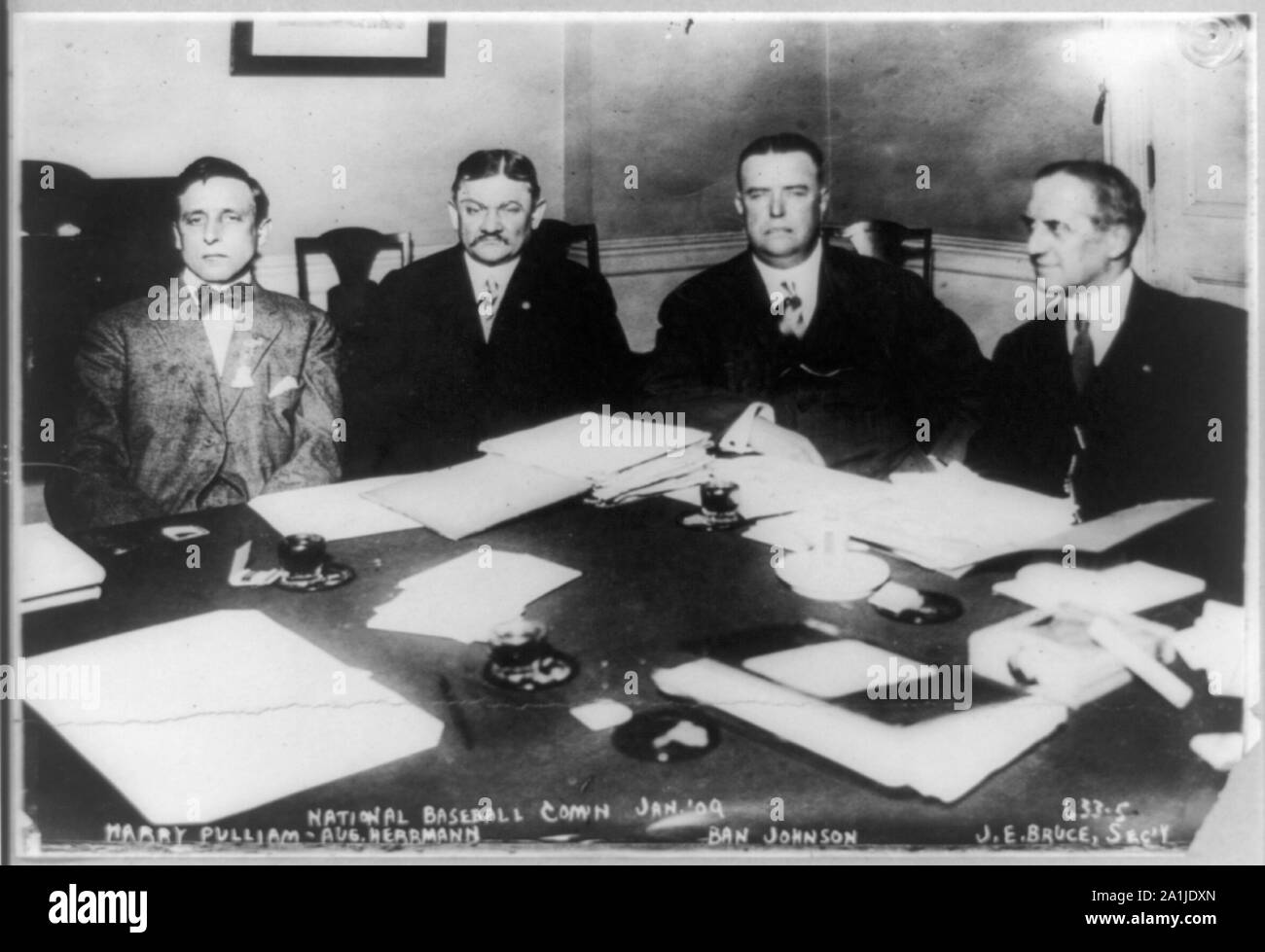 Die nationalen Baseball Kommission, Jan. 1909 - - von Links nach Rechts: Harry Pulliam, 12.08.Herrmann, Ban Johnson, J.E. Bruce, Secy. Stockfoto