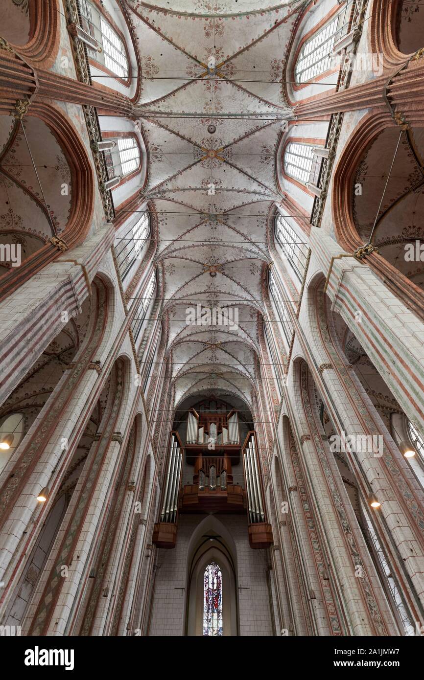 Lübeck St. Mary's Church, gotische Gewölbe, Kirchenschiff, Lübeck, Schleswig-Holstein, Deutschland Stockfoto