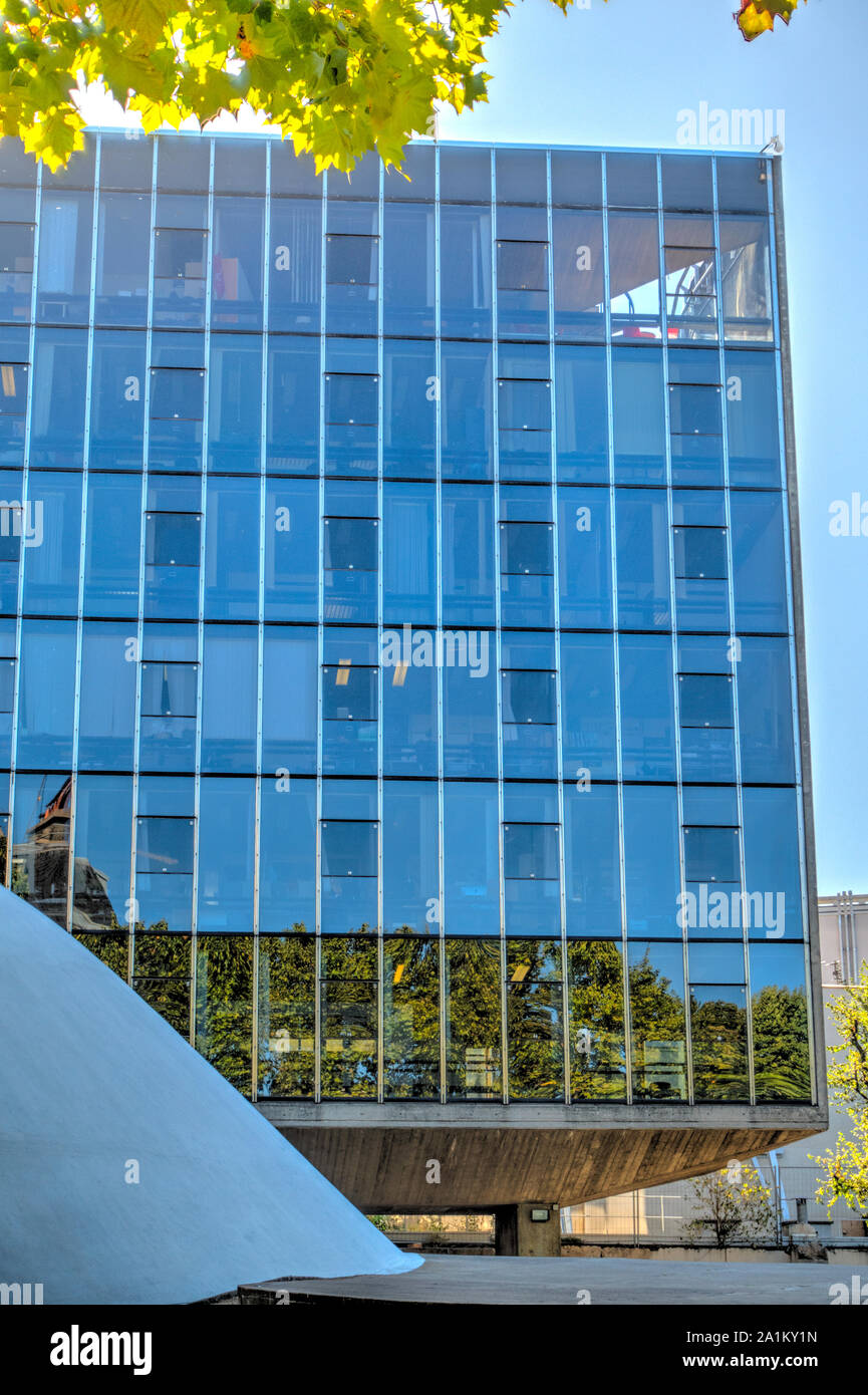 Place du Colonel Fabien, Paris, ehemaligen Kommunistischen Partei HQ
