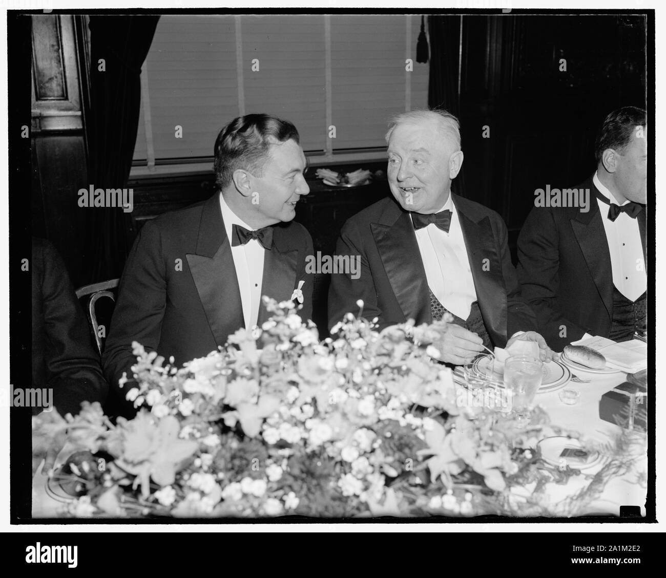 Beachten Zeitungsverleger von Emporia. Washington, D.C., am 26. April. Eine neue informelle Foto von William Allen White, ehemaliger Präsident der amerikanischen Vereinigung der Redakteure und berühmte Herausgeber der Emporia, Kansas, Zeitung Stockfoto