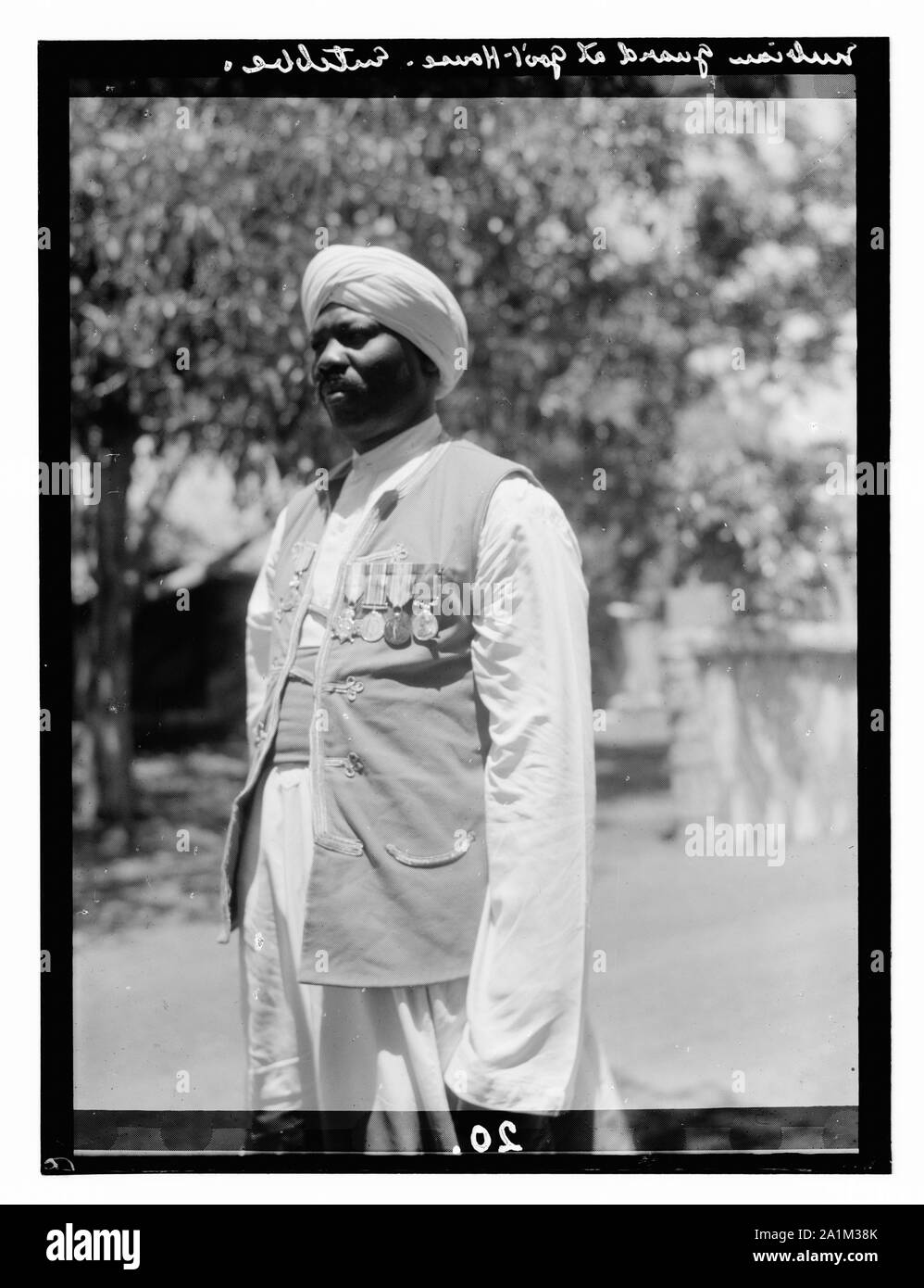 Nubische Garde an Gov't [d. h., der Regierung] Haus. Entibbe Stockfoto