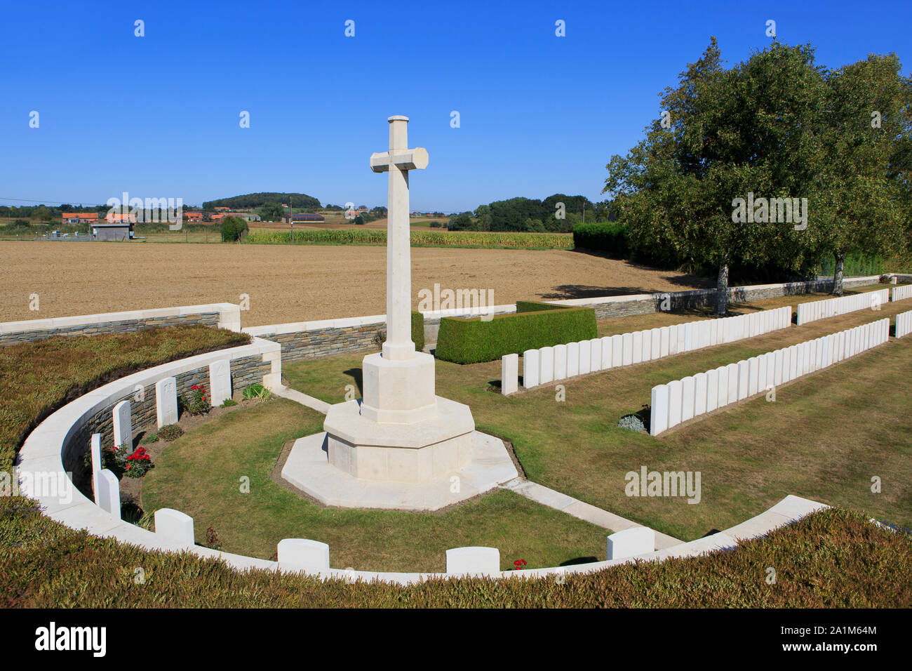 Die Locre Hospiz Friedhof (1917) mit den Gräbern von 260 Britische und Commonwealth Soldaten aus dem Zweiten Weltkrieg I und II in Loker, Belgien Stockfoto
