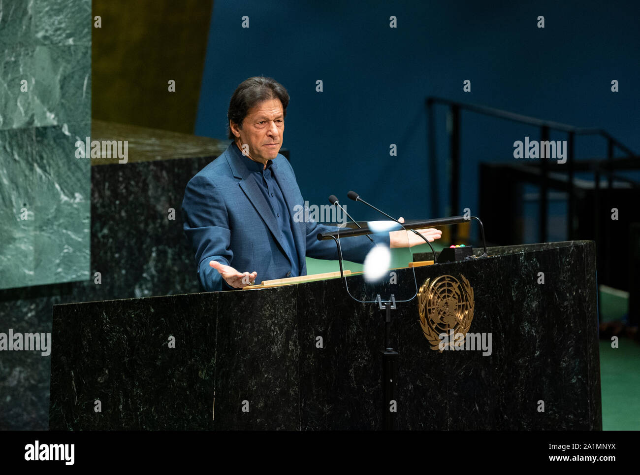 New York, NY - 27. September 2019: Premierminister von Pakistan Imran Khan Adressen 74. Generalversammlung der Vereinten Nationen am UN-Headquarteres Stockfoto