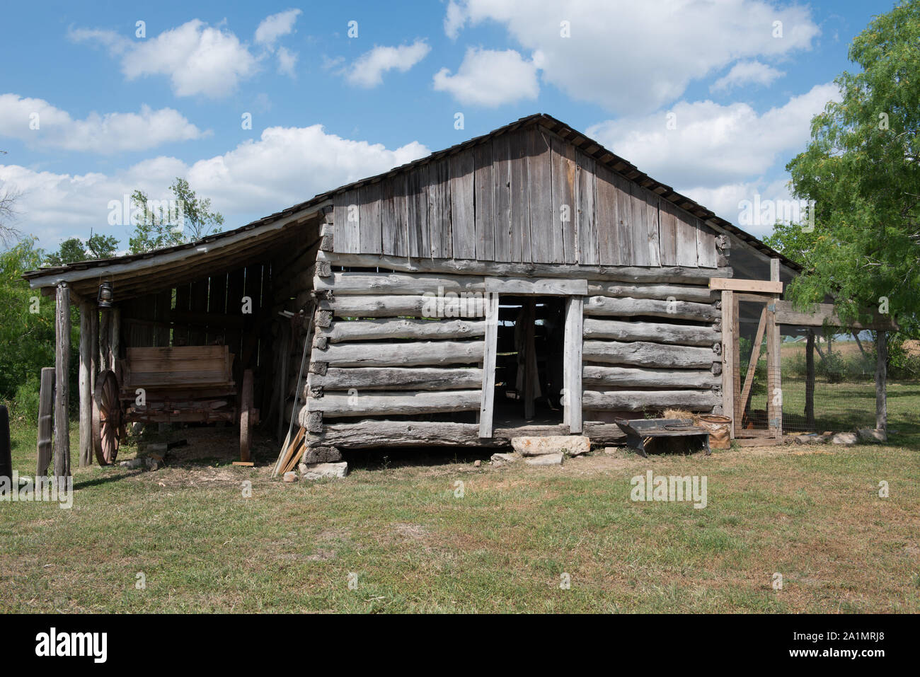 Eine Sammlung von 1800 und frühen 20 Häusern und anderen Gebäuden an der Gonzales Pioneer Village Living History Center in Gonzales, Texas Stockfoto