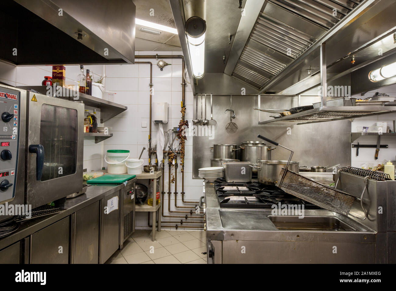 Restaurant Küche Interieur, Spanien Stockfoto