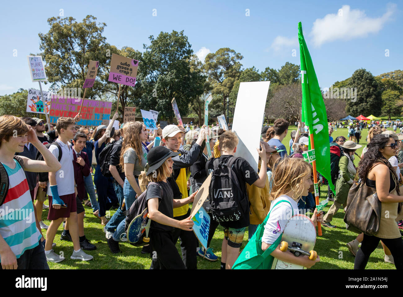 Klimawandel Protestkundgebung in Sydney, Demonstranten, die in der Domäne, Australien sammeln Stockfoto