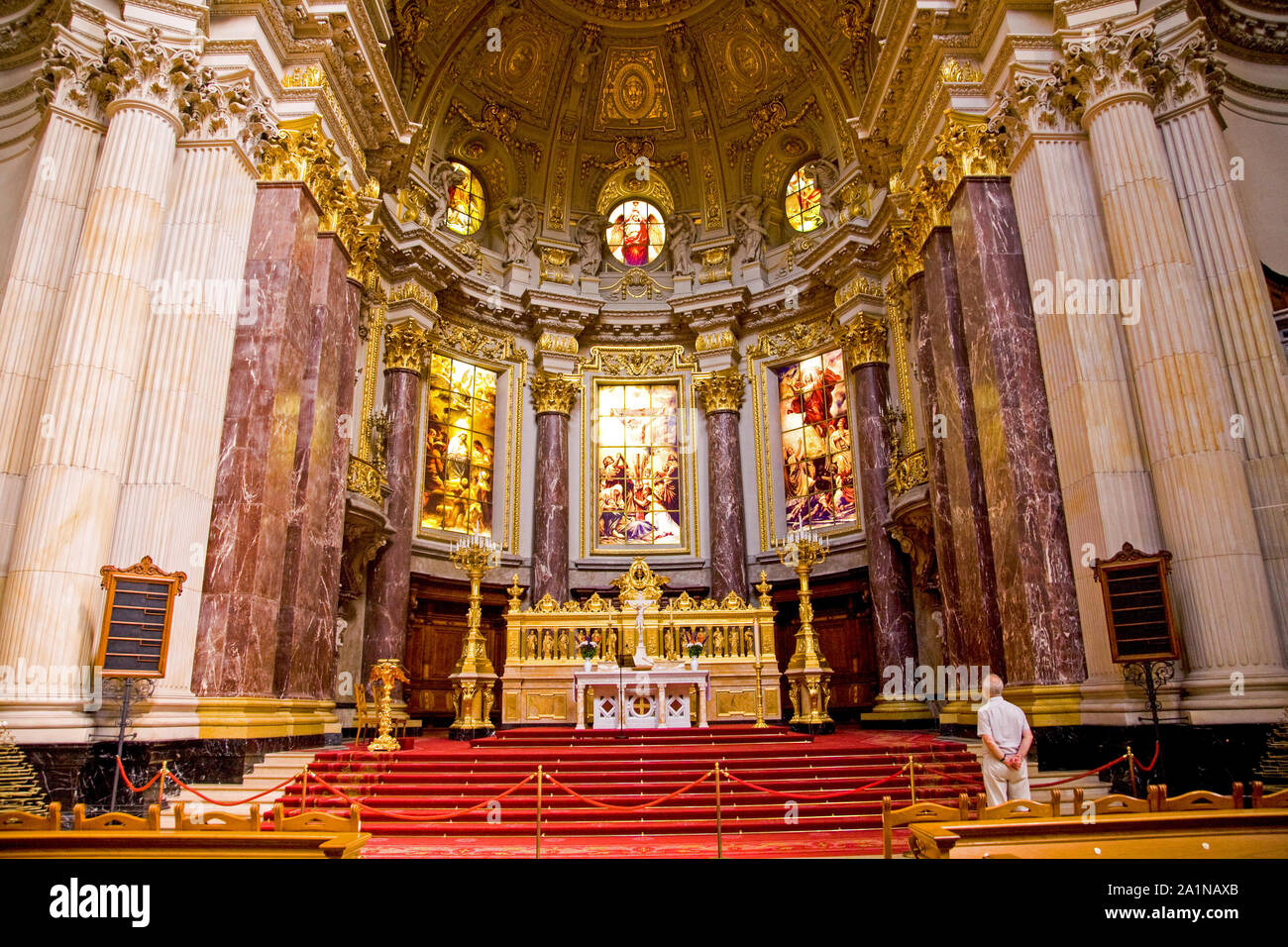 Mit Blick auf das Alter der Berliner Dom (Berliner Dom) Berlin Deutschland Stockfoto