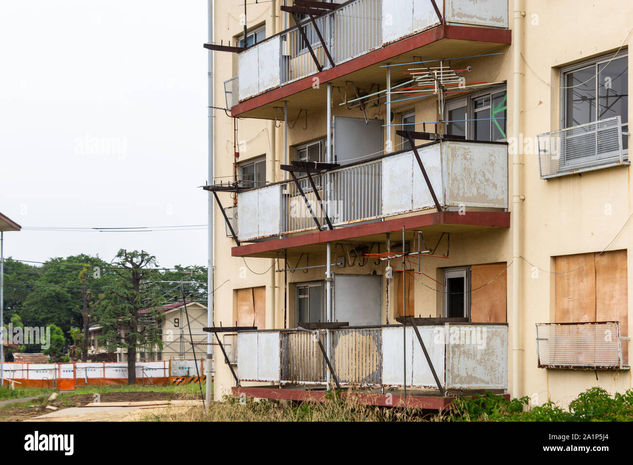 Asagaya Danchi, Wohnanlage 1958 durch Japan Housing Corporation gebaut; hier kurz bevor es nach 2013 abgerissen; Suginami, Tokio, Japan Stockfoto