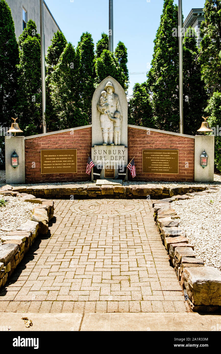 Sunbury Feuerwehr Memorial, Northumberland County Courthouse, 201 Market Street, Sunbury, Pennsylvania Stockfoto