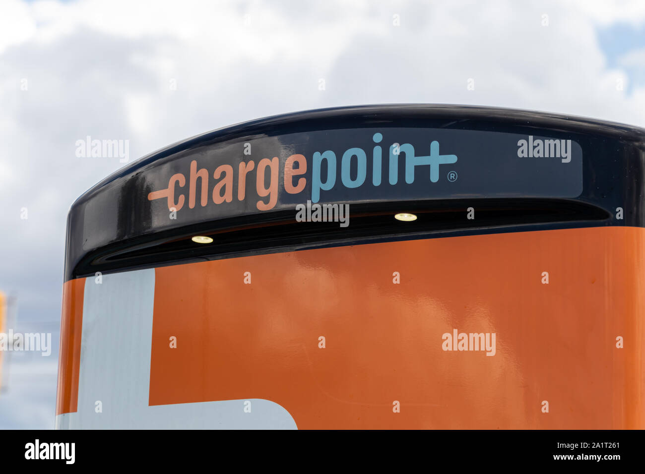 ChargePoint-Logo auf einer Ladestation für Elektrofahrzeuge (EV  Stockfotografie - Alamy