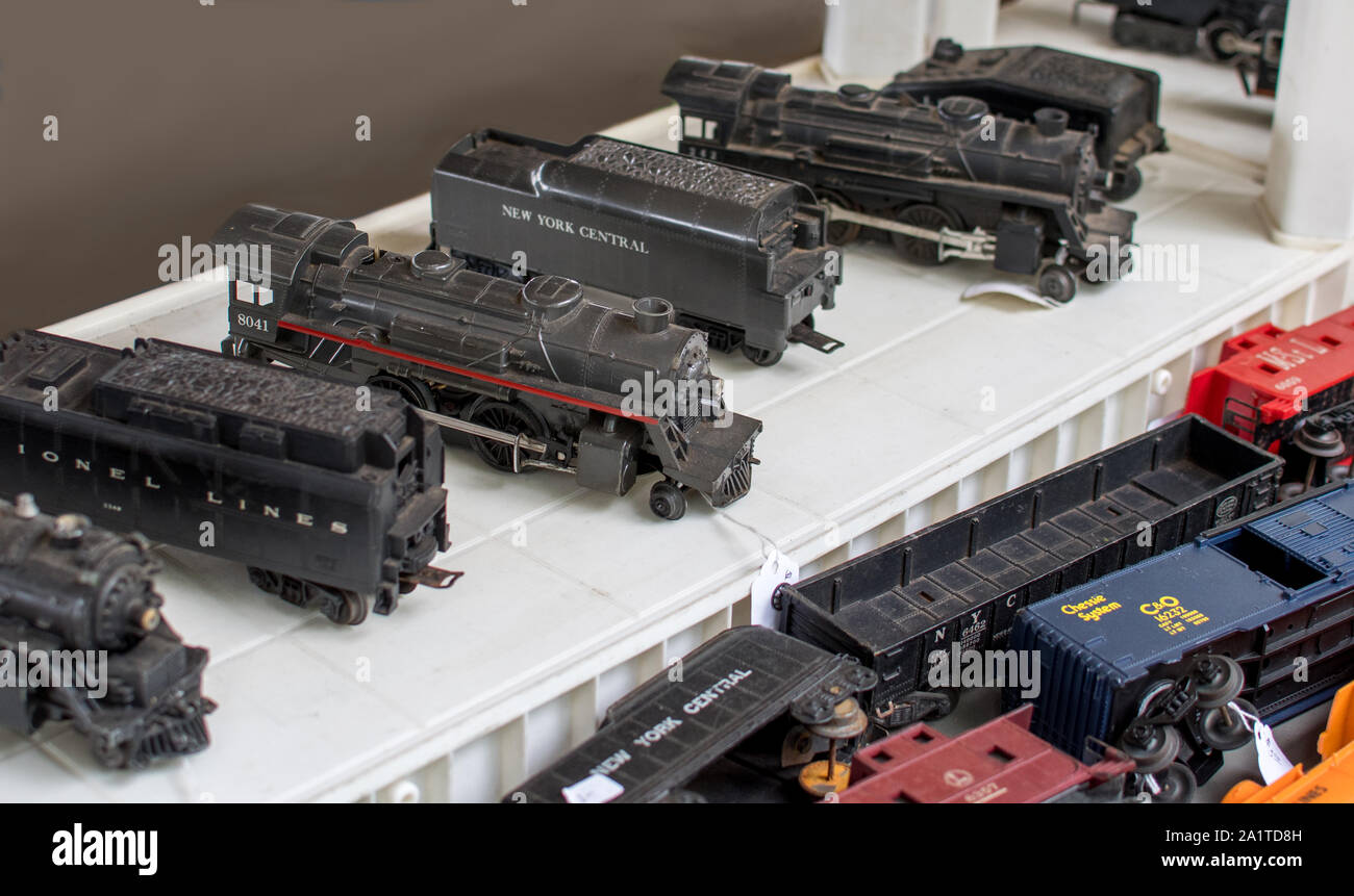 Hesston IN USA, 31. August 2019; kleiner Zug Autos sind auf Verkauf während des Labor Day Event am Hesston Train Museum in Indiana Stockfoto