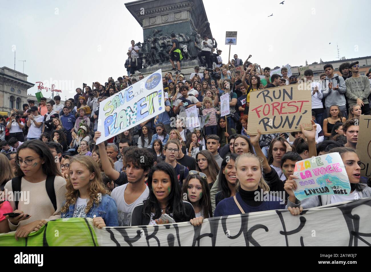 Mailand (Italien), 27. September 2019, dritte "Global Strike für Zukunft", Jugend und Schüler Demonstration aus Protest gegen den Klimawandel und die globale Erwärmung Stockfoto