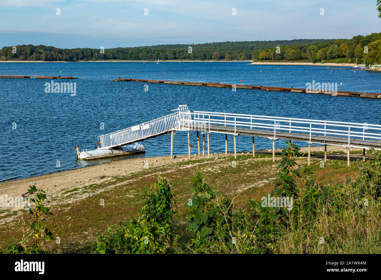 D-Haltern am See, Lippe, Stever, Westmuensterland Naturpark Hohe Mark, die Haard, Münsterland, Ruhrgebiet, Westfalen, Nordrhein-Westfalen, NRW, Haltern Stausee, Landschaft, Schiffsanlegestelle Stockfoto