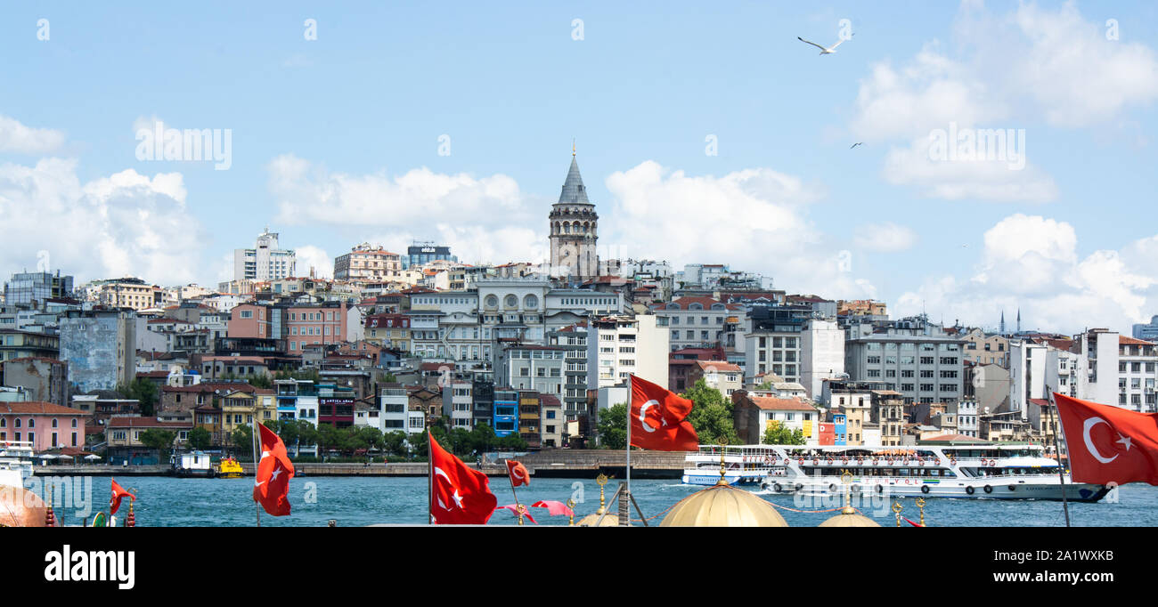 Galata Turm Blick von Eminönü Istanbul Türkei Stockfoto