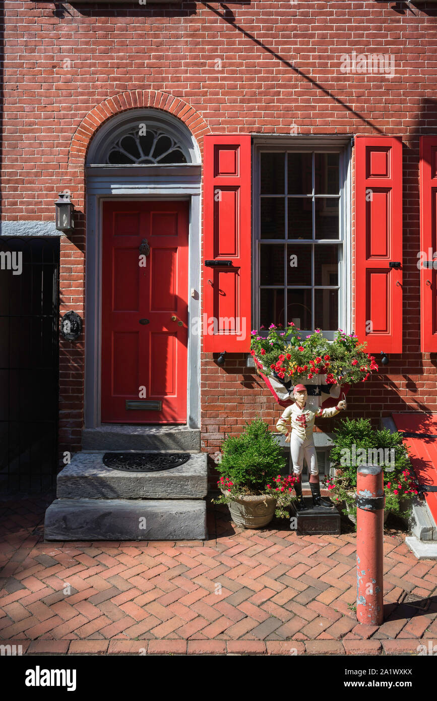 USA kolonial, Detail einer georgischen Reihenhaus in Elfreth's Alley - Website des ältesten Wohnstraße in den USA, Philadelphia, Pennsylvania, USA Stockfoto