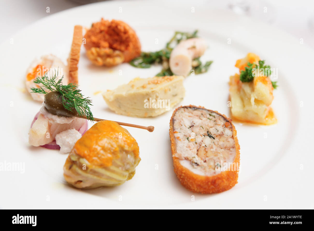 Türkische fisch Snacks auf Platte close-up Stockfoto