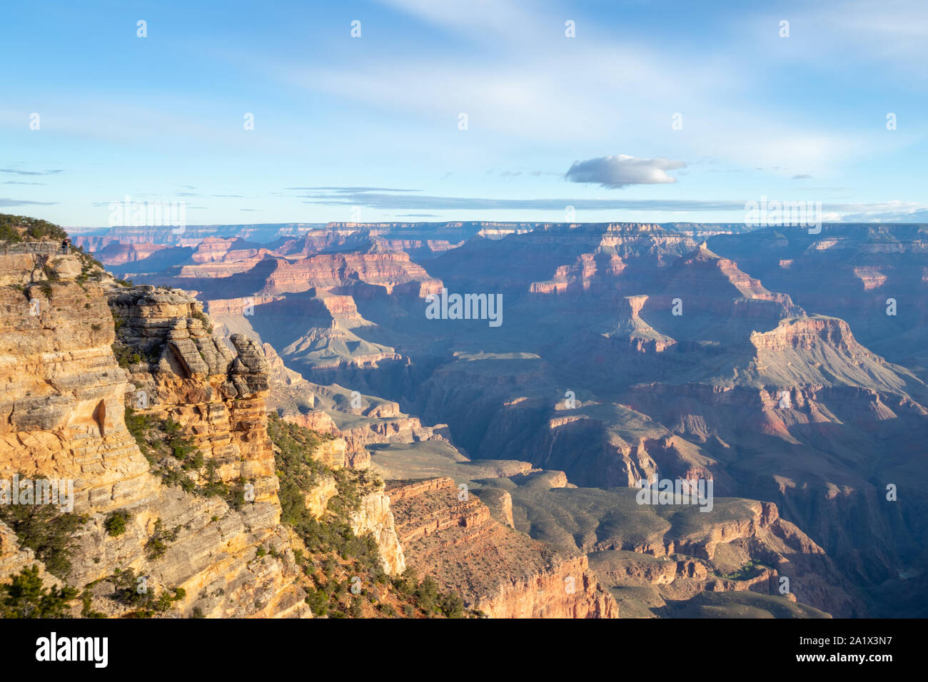 Der Grand Canyon ist eine steile Schlucht geschnitzt von den Colorado River in Arizona, Usa. Reiseziel, schöne Landschaft, Landschaft. Hug Stockfoto