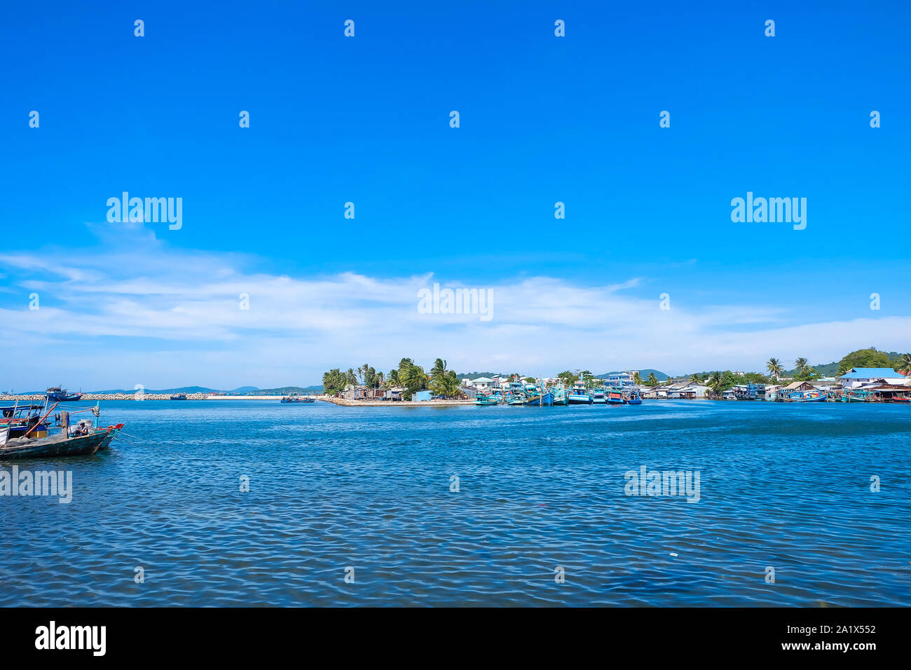 Landschaft von kleinen Dorf in Seashore Phu Quoc, Kien Giang, Vietnam. Royalty Free Stock Bild in hoher Qualität von Meer Landschaft. Stockfoto