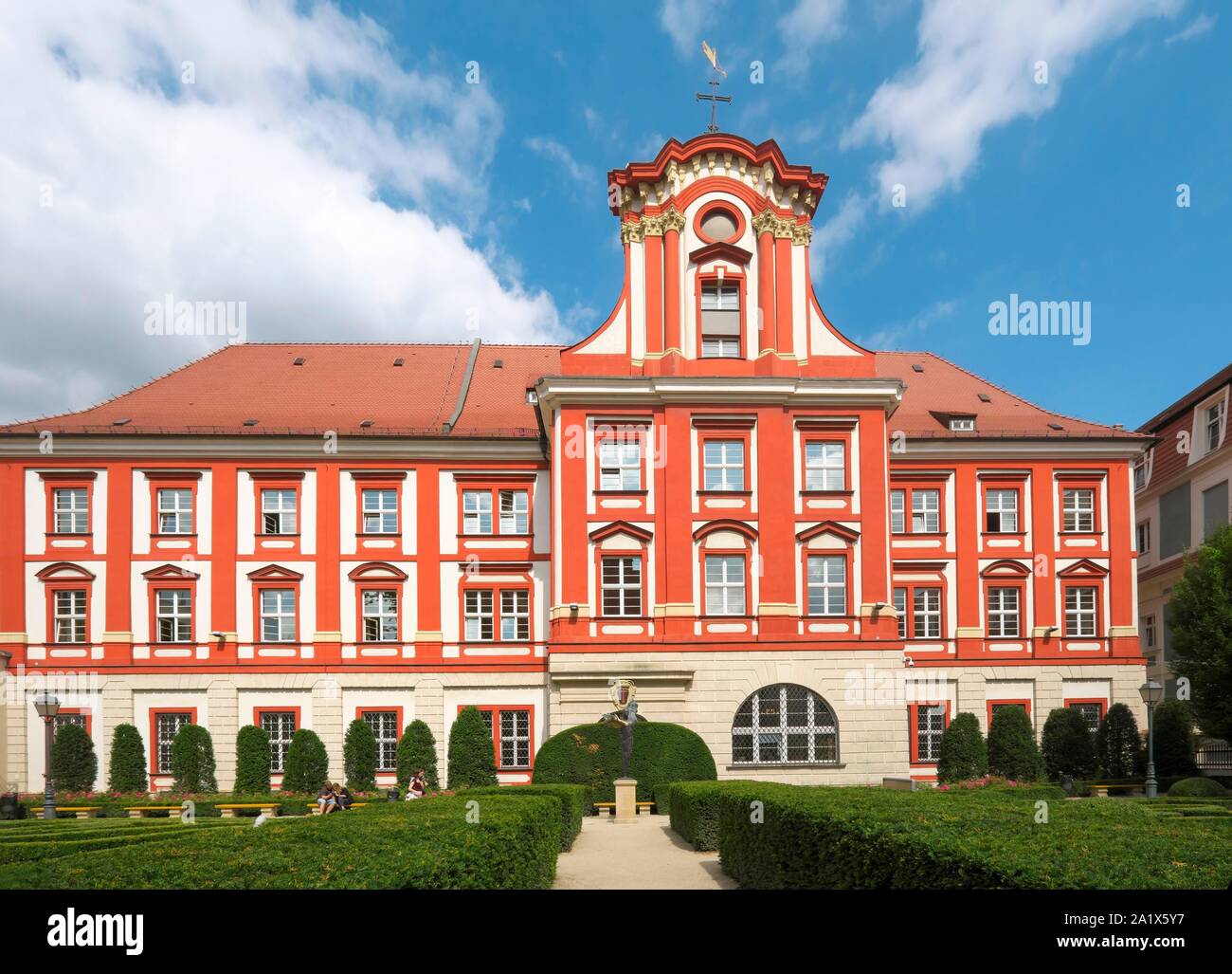 Ossolineum mit barocken Garten, Wroclaw, Polen Stockfoto