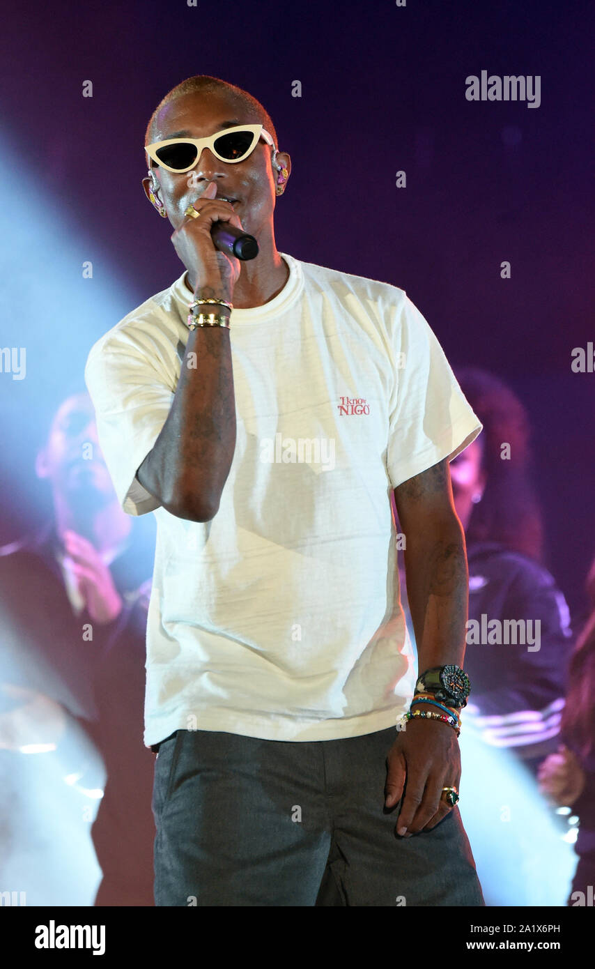 New York, NY, USA. 28 Sep, 2019. Pharrell Williams an der 2019 Global Citizen Festival: Macht die Bewegung im Central Park in New York am 28. September 2019. Quelle: John Palmer/Medien Punch/Alamy leben Nachrichten Stockfoto