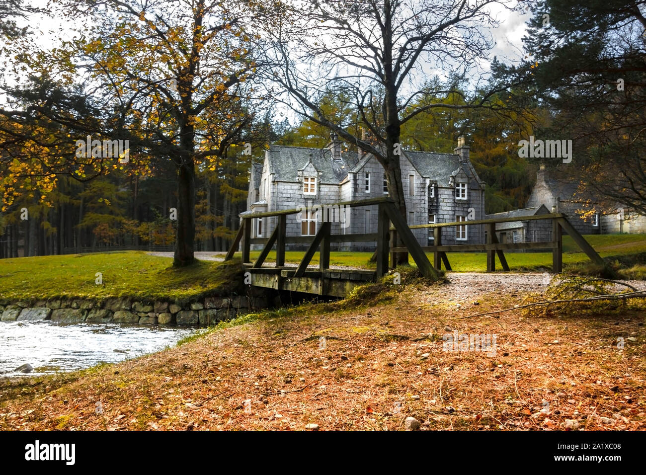 Glas-allt-Shiel - eine Lodge auf dem Balmoral Estate am Ufer des Loch Muick in Aberdeenshire, Schottland. Stockfoto