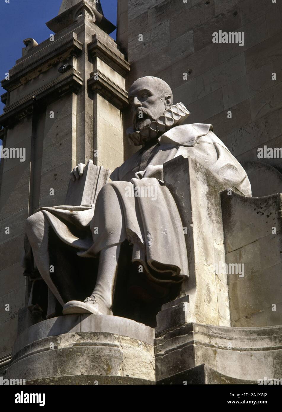 MONUMENTO A CERVANTES SITUADO EN PLAZA DE ESPAÑA DESDE 1960 AUNQUE SE COMENZO EN 1928 CON MOTIVO DEL TERCER ANIVERSARIO DE LA MUERTE DEL ESCRITOR. Autor: LORENZO COULLAUT VALERA. Ort: España. Spanien. Stockfoto