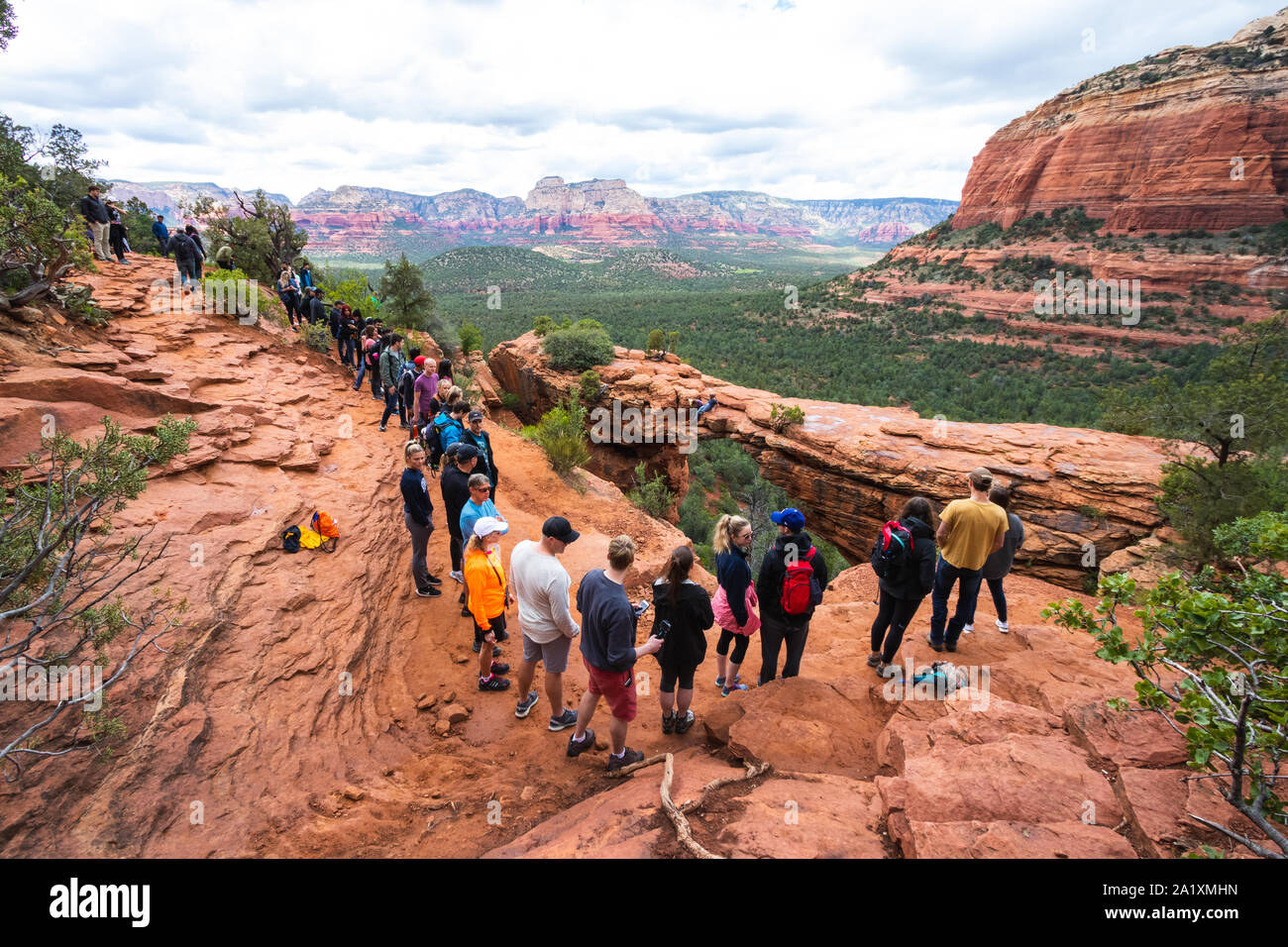 Sedona ist eine Red Rock City in Arizona, Vereinigte Staaten von Amerika, rote Sandsteinformationen, Reisen USA, Tourismus, schöne Landschaft, beliebter Ort für Stockfoto