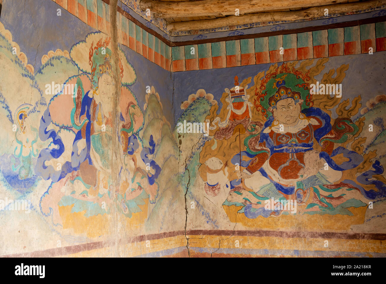Wandbilder in Thiksey Kloster in Ladakh, Indien Stockfoto