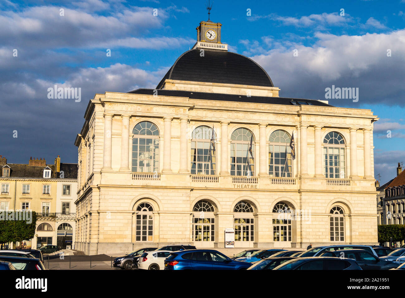 Mairie, Rathaus, 1841 von Pierre-Bernard Lefranc, Maréchal Foch, Angers, Pas-de-Calais, Ile de France, Frankreich Stockfoto