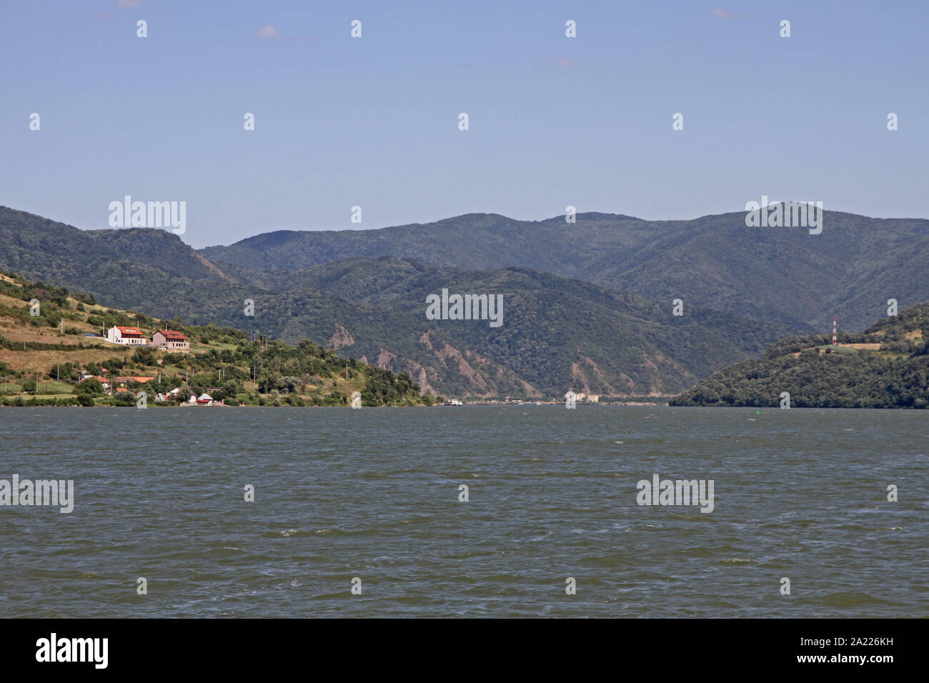 Ansicht des Djerdap Schlucht auf der Donau, die Grenze zwischen Rumänien und Serbien, Romania-Serbia. Stockfoto