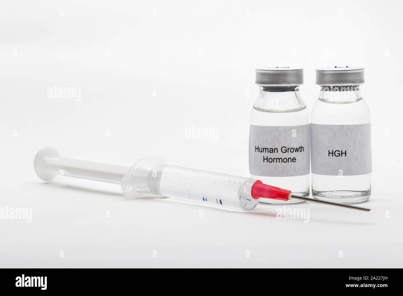 Medizinische Konzept medizinische 2 medizinische Durchstechflaschen lesen  HGH & menschliches Wachstumshormon mit einer Spritze Stockfotografie - Alamy