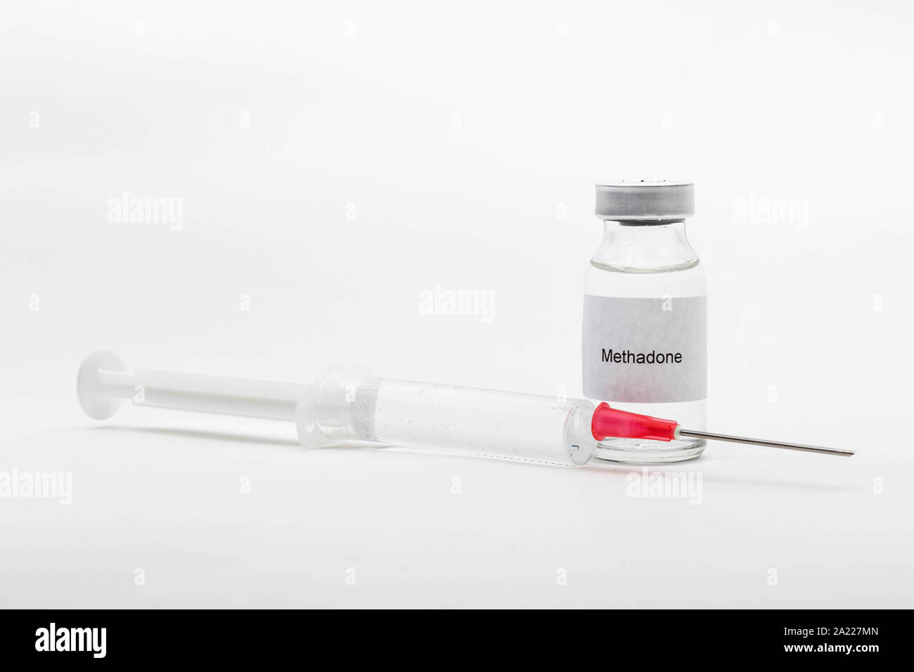 Medizinische Konzept medizinische eine medizinische Durchstechflasche lesen Methadon und eine Spritze Stockfoto