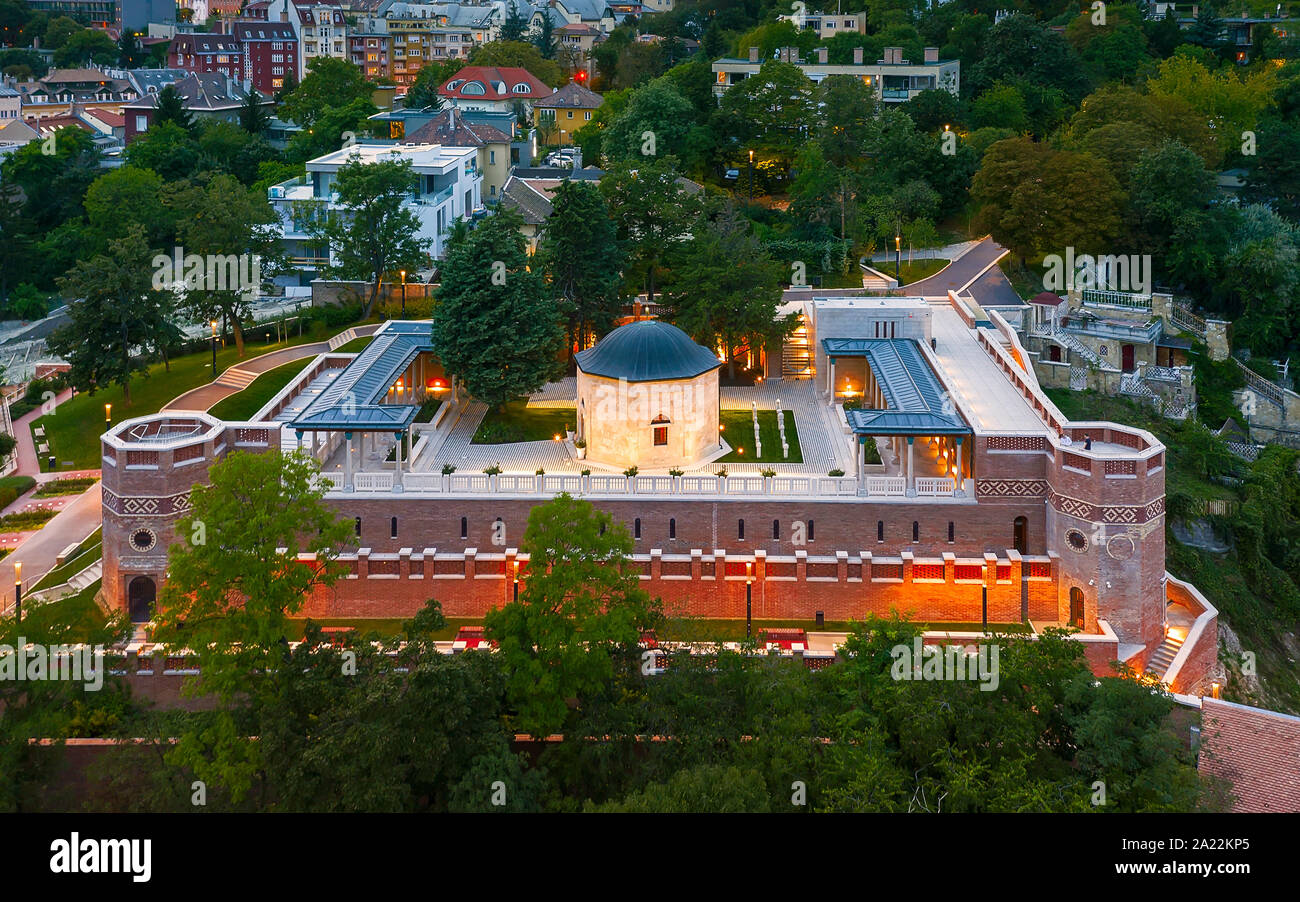 Grab von Gül Baba in Budapest. Türkische Denkmal. Ungarn, Budapest. Gül Baba Türbéje Stockfoto