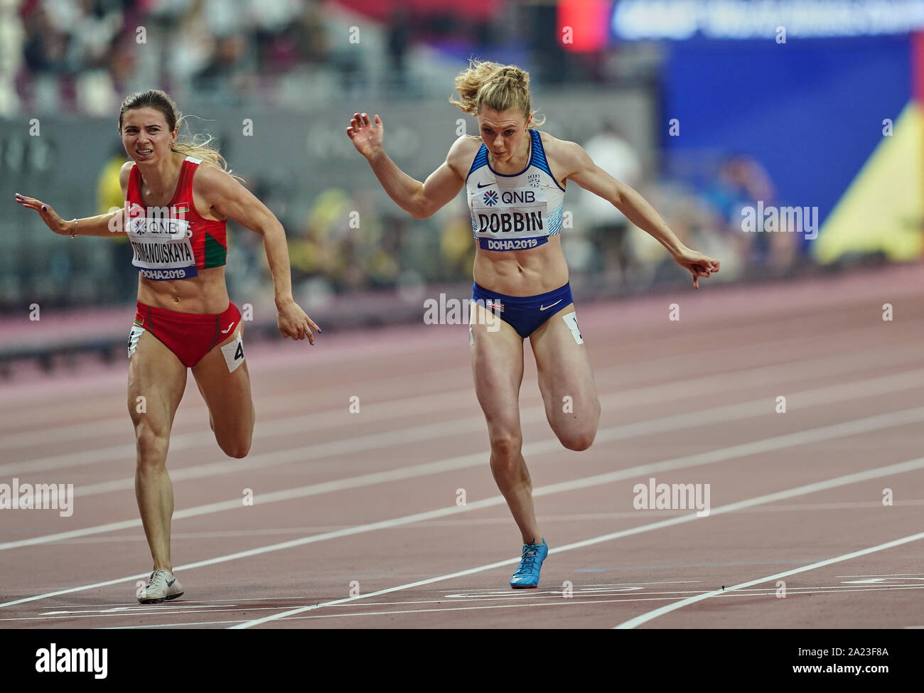 Doha, Katar. 30 Sep, 2019. Beth Dobbin des Vereinigten Königreichs, in dem 200 Meter für Frauen während des 17. IAAF Leichtathletik WM in der Khalifa Stadion in Doha, Katar. Ulrik Pedersen/CSM/Alamy leben Nachrichten Stockfoto