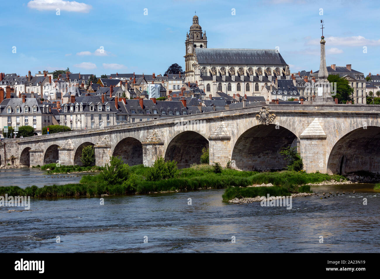 Franz Stadt An Der Loire Rätsel Loire fluss -Fotos und -Bildmaterial in hoher Auflösung – Alamy