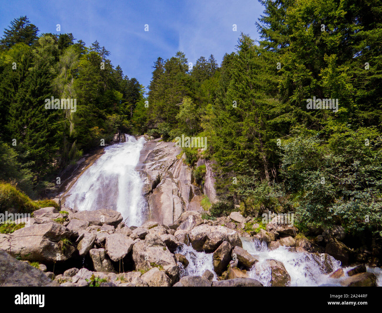 Amola Wasserfälle (Italienisch: Cascate d'Amola), Val Nambrone, Südtirol, Dolomiten, Nord Italien Stockfoto