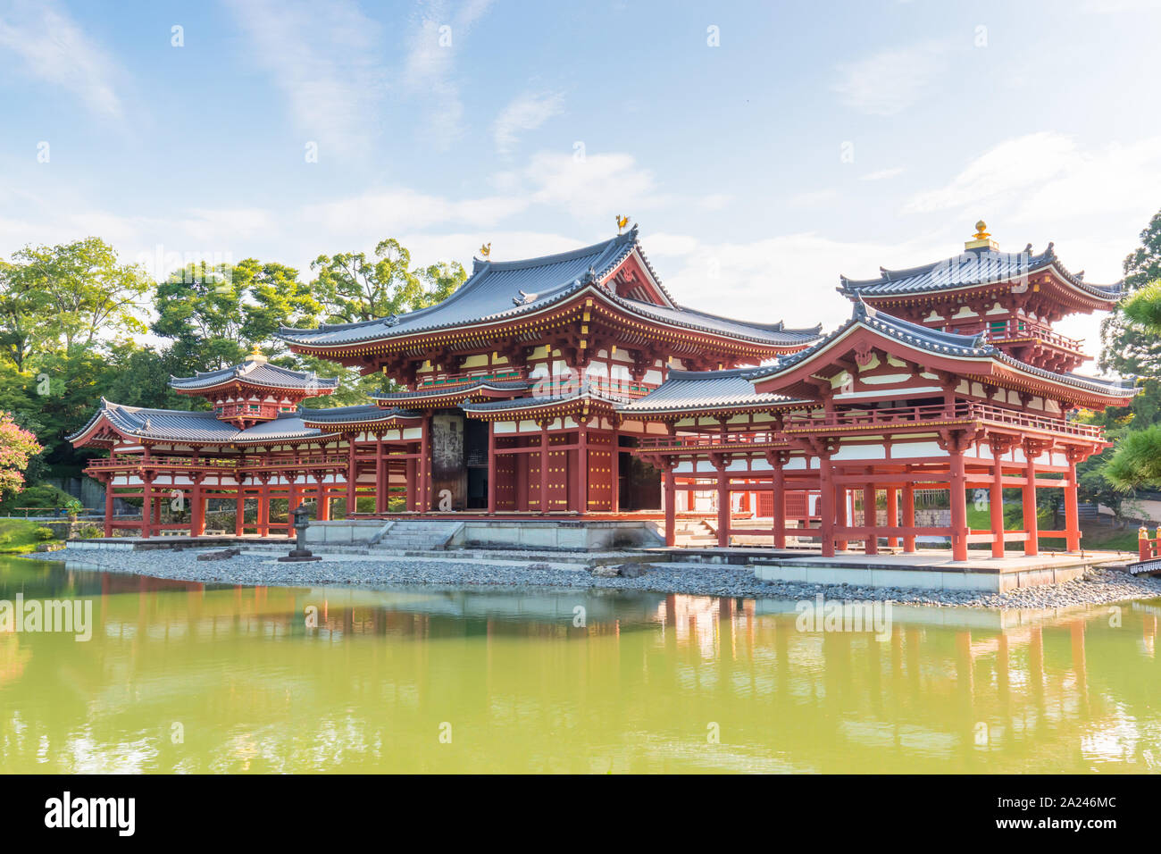 Byodo-in (Phoenix Halle) ist ein buddhistischer Tempel in der Stadt Uji in der Präfektur Kyoto, Japan, im späten Heian-zeit gebaut. Es wird gemeinsam ein Tempel des Stockfoto