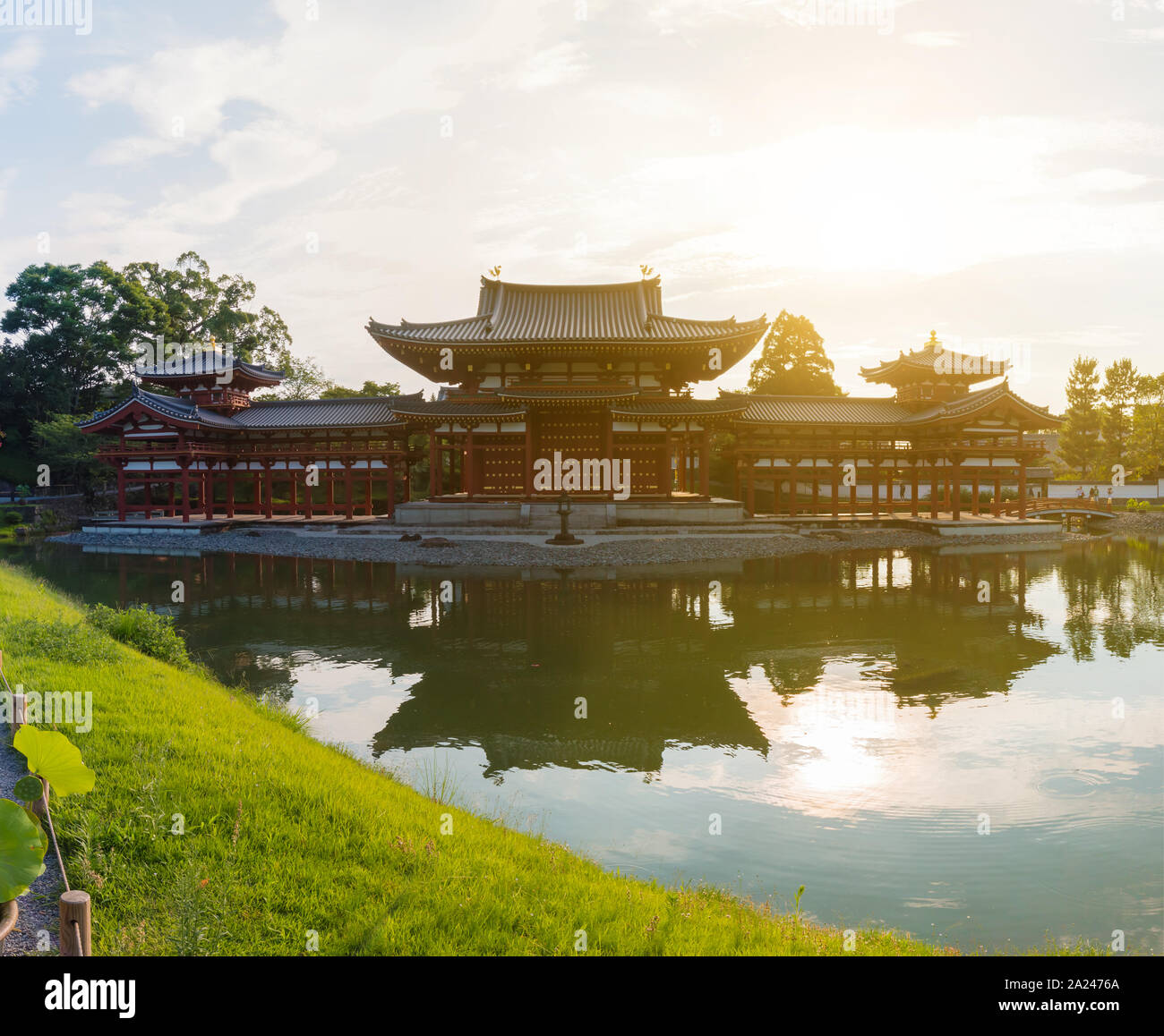 Byodo-in (Phoenix Halle) ist ein buddhistischer Tempel in der Stadt Uji in der Präfektur Kyoto, Japan, im späten Heian-zeit gebaut. Es wird gemeinsam ein Tempel des Stockfoto
