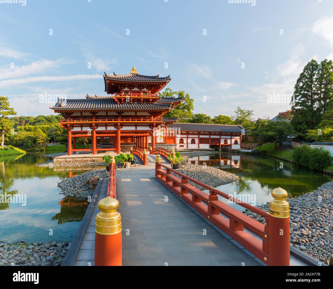 Byodo-in (Phoenix Halle) ist ein buddhistischer Tempel in der Stadt Uji in der Präfektur Kyoto, Japan, im späten Heian-zeit gebaut. Es wird gemeinsam ein Tempel des Stockfoto