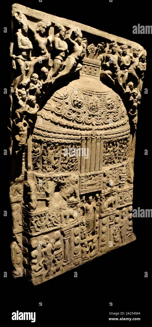 Kalkstein, aus dem großen Heiligtum in Amaravati, Indien, geschnitzt ca. 250 AD. Erzählt Episoden aus dem Leben des Buddha. Inia Stockfoto