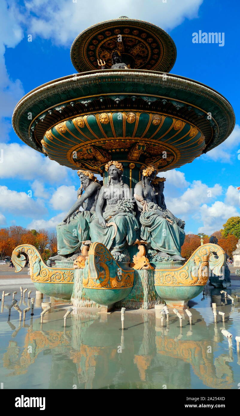 Brunnen auf dem Place de la Concorde, Paris, Frankreich Stockfoto