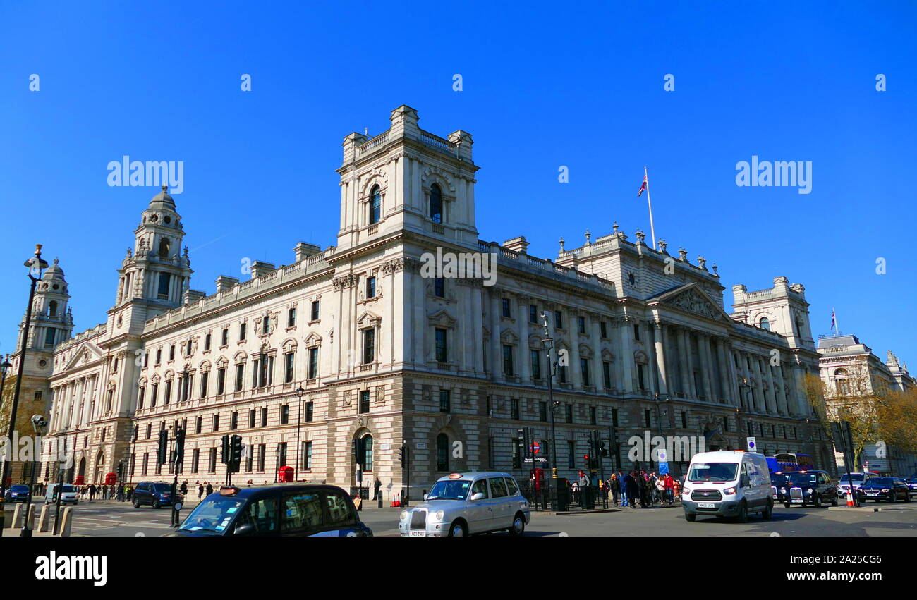 HM Treasury Building, Westminster, London, Vereinigtes Königreich Stockfoto