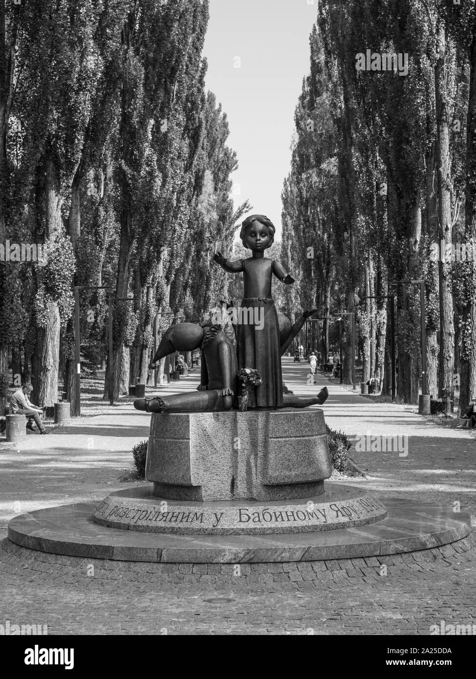 Kiew, Ukraine - 3. September 2019: Denkmal für Kinder in Babi Yar von 1941 bis 1943 gefallen in Babi Jar Gedenkstätte des Holocaust in Kiew, Großbritannien Stockfoto